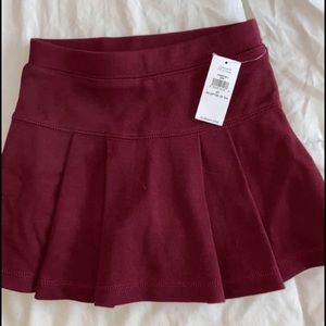 Old Navy 2T skirt with red shorts